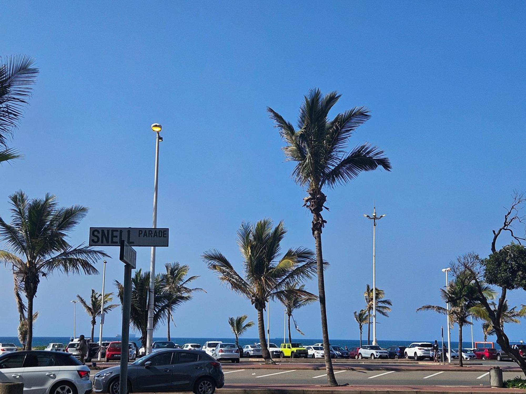 Oceanic 88 North Beach Durban Exterior photo